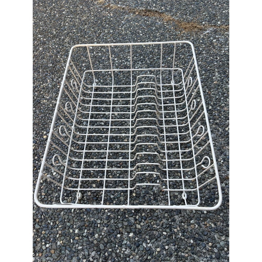 Vtg Rubbermaid Coated Metal Wire Dish Drying Drip Rack Ivory 17.5"x13.75"